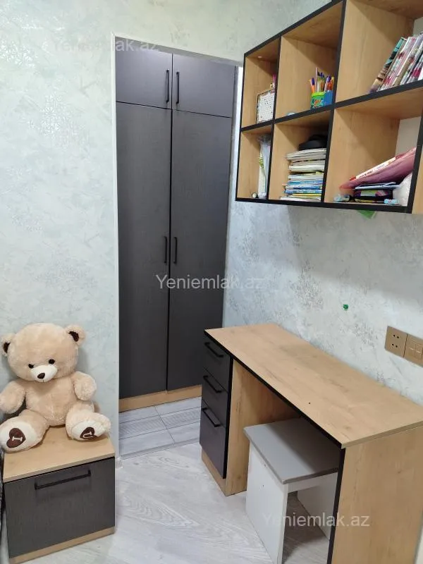 Satılır 2 otaqlı köhnə tikili 50 m²