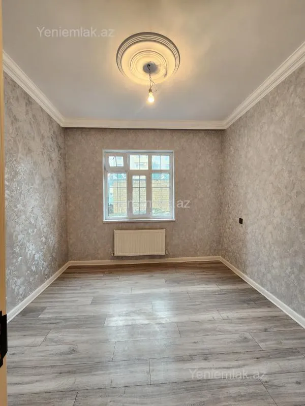 Satılır 3 otaqlı köhnə tikili 70 m²