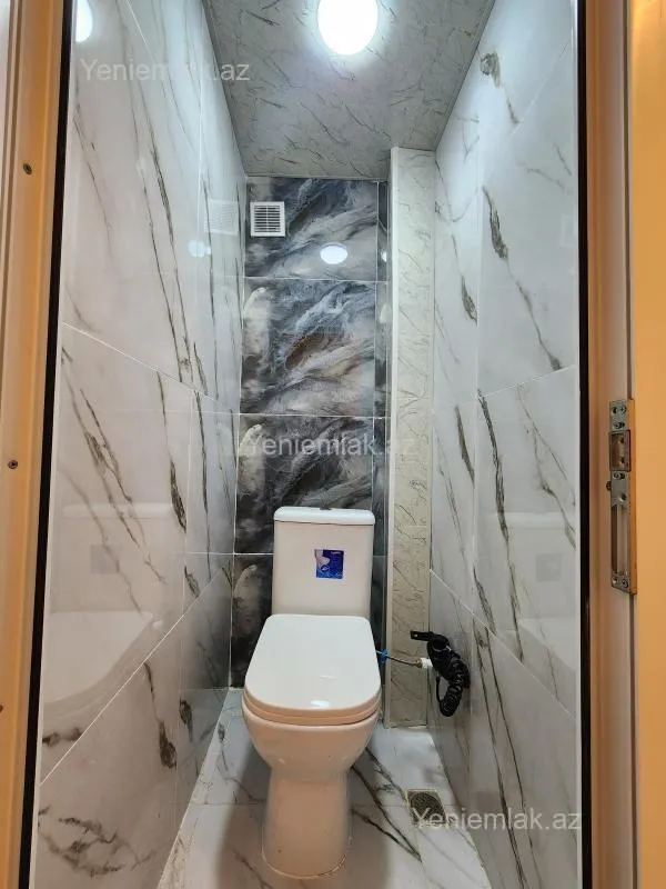 Satılır 3 otaqlı köhnə tikili 70 m²