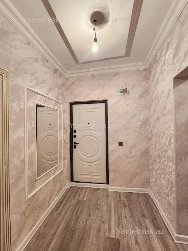 Satılır 3 otaqlı köhnə tikili 70 m²