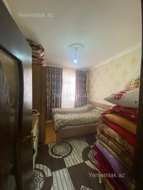 Satılır 3 otaqlı həyət evi 100 m²