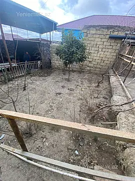 Satılır 3 otaqlı həyət evi 100 m²