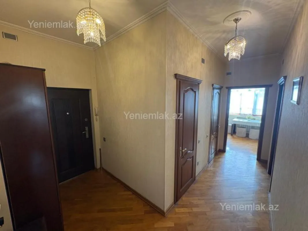 Satılır 2 otaqlı yeni tikili 65 m²
