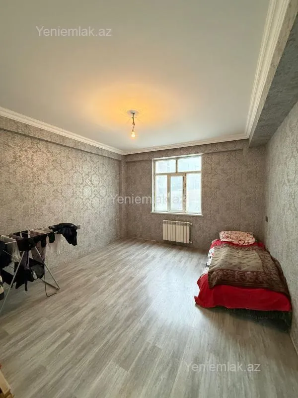 Satılır 3 otaqlı yeni tikili 105 m²