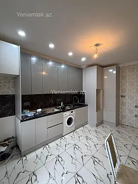 Satılır 3 otaqlı yeni tikili 105 m²