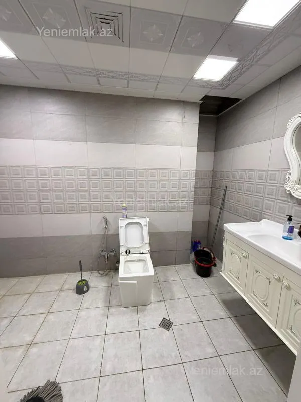 Satılır 3 otaqlı yeni tikili 105 m²