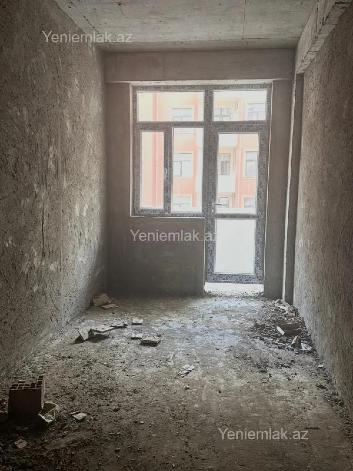 Satılır 1 otaqlı yeni tikili 50 m²