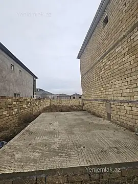 Satılır 6 otaqlı həyət evi 360 m²