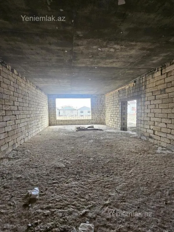 Satılır 6 otaqlı həyət evi 360 m²