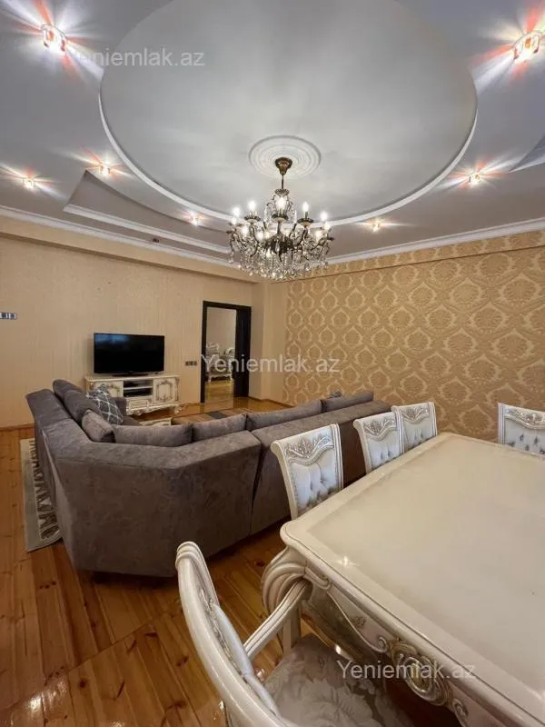Satılır 3 otaqlı yeni tikili 145 m²
