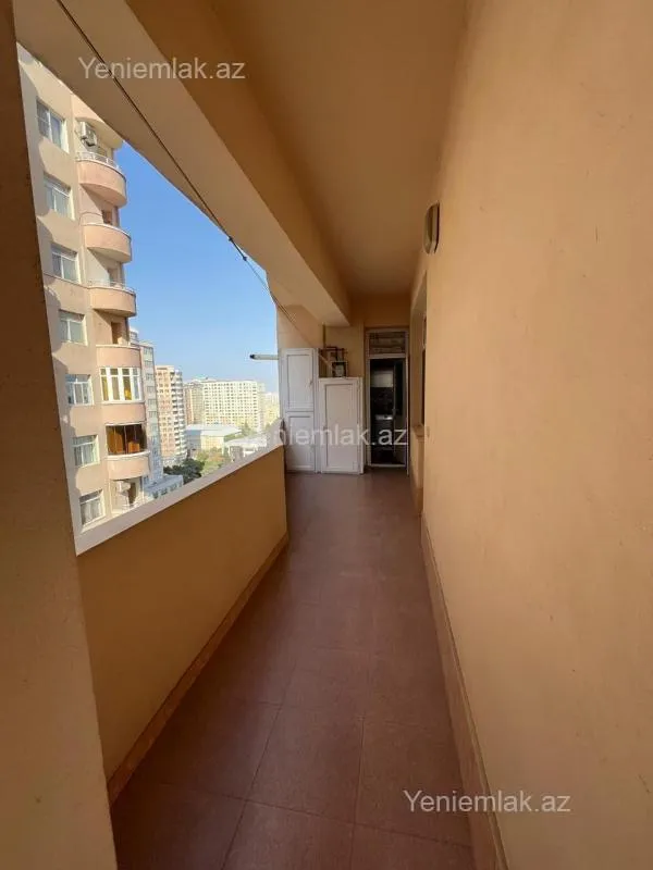 Satılır 3 otaqlı yeni tikili 145 m²