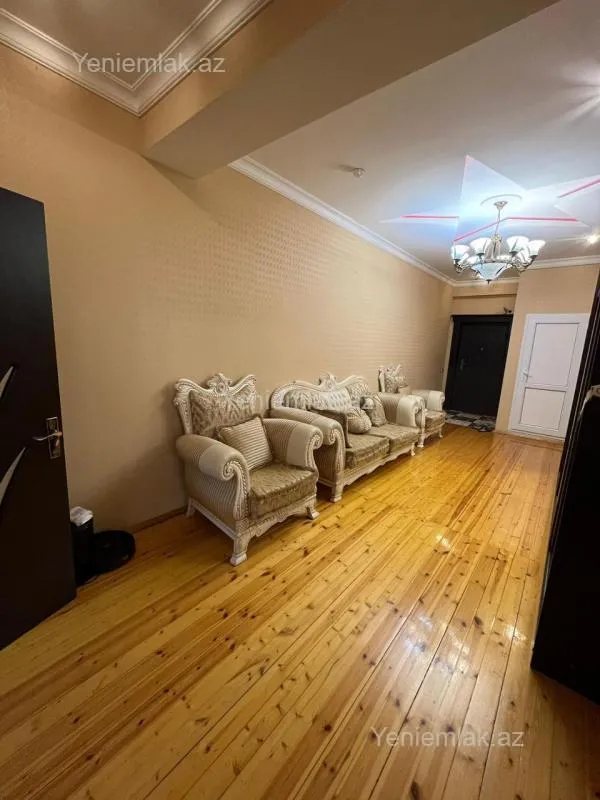 Satılır 3 otaqlı yeni tikili 145 m²