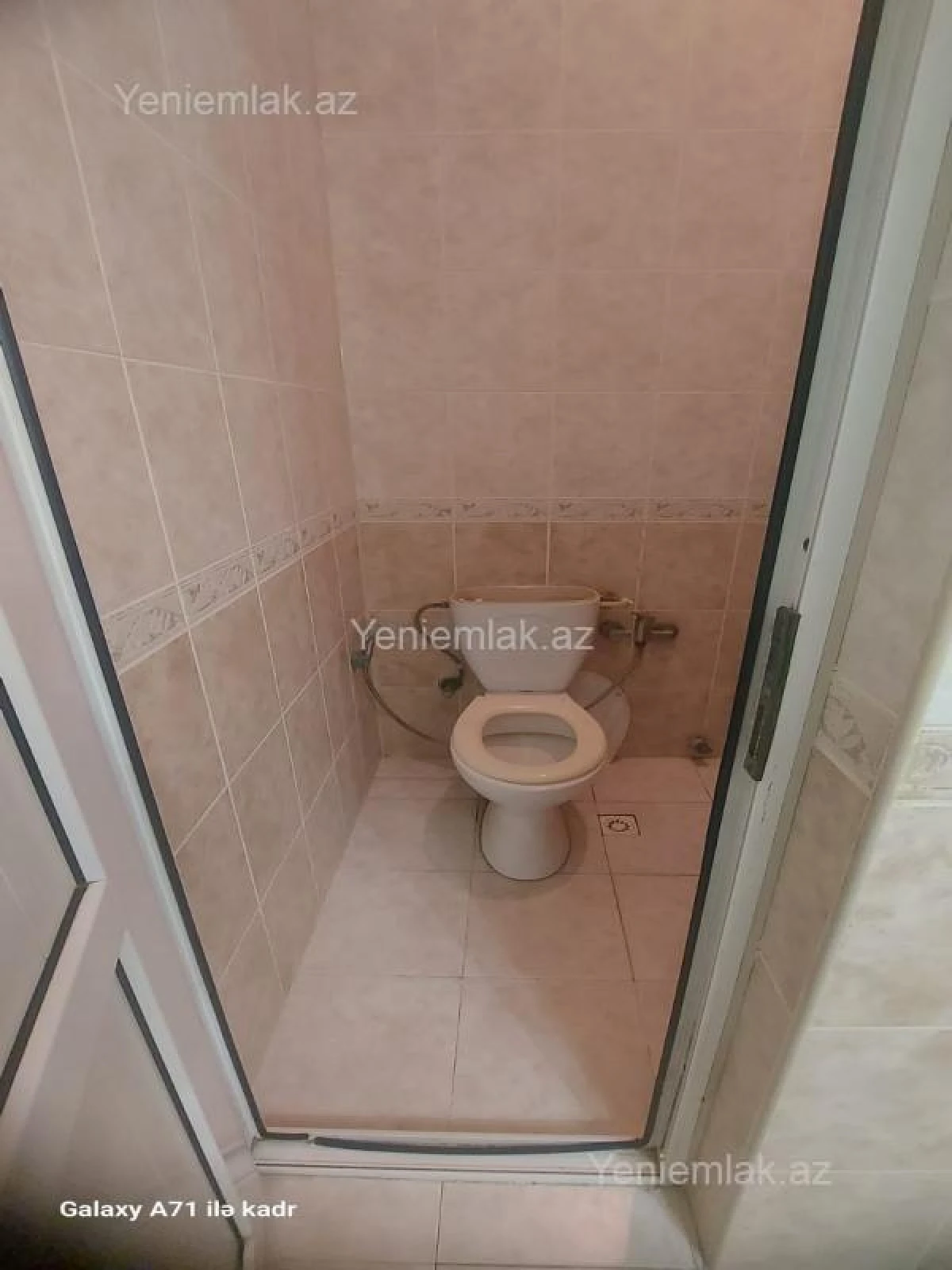 Satılır 7 otaqlı həyət evi 350 m²