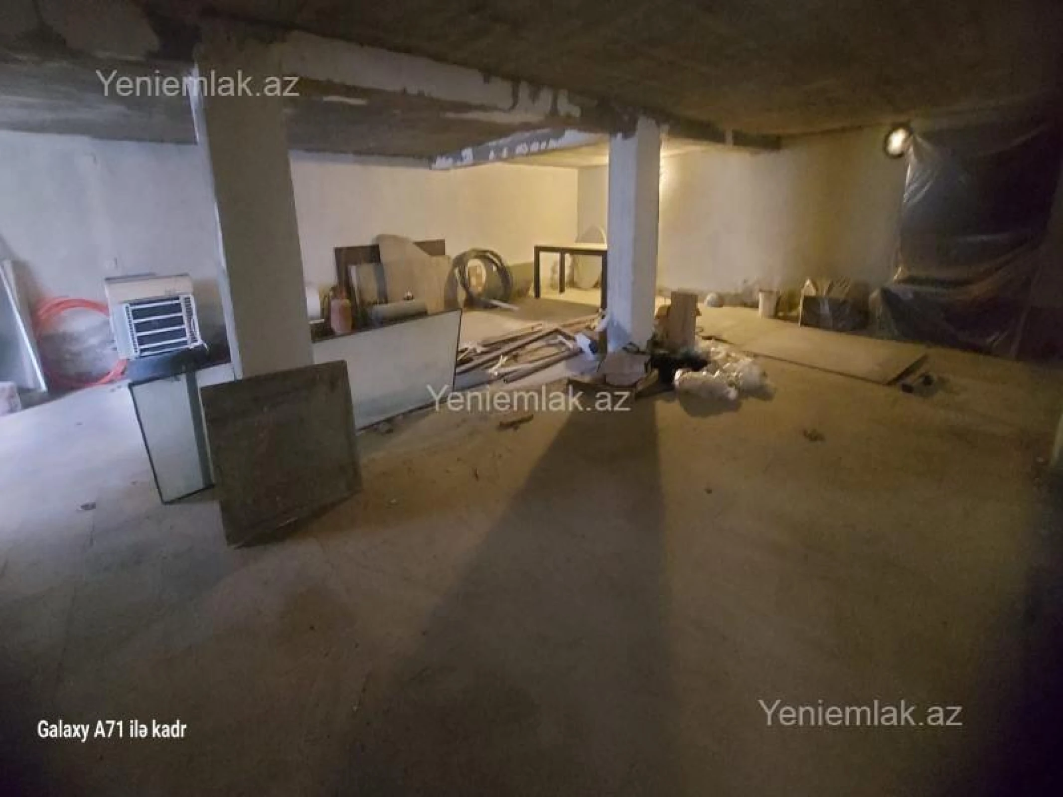Satılır 7 otaqlı həyət evi 350 m²