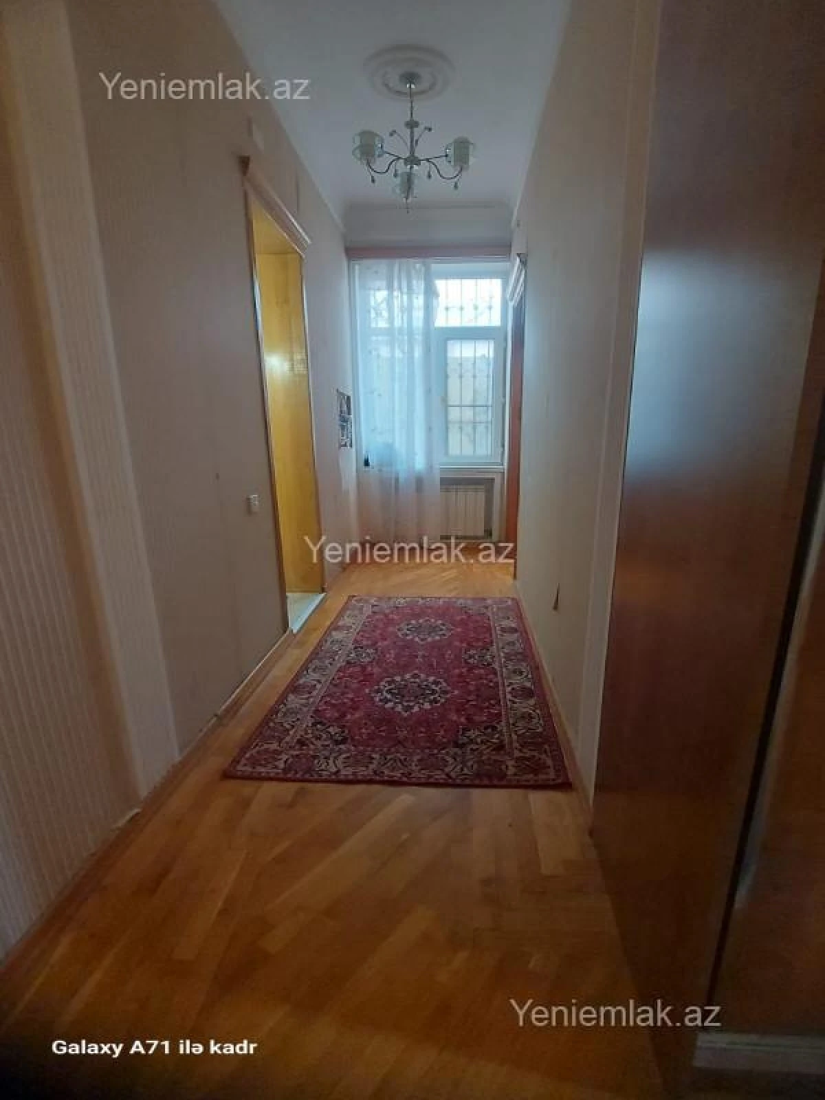 Satılır 7 otaqlı həyət evi 350 m²