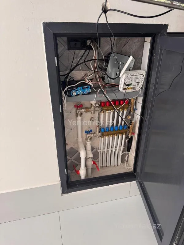 Satılır 1 otaqlı ofis 60 m²