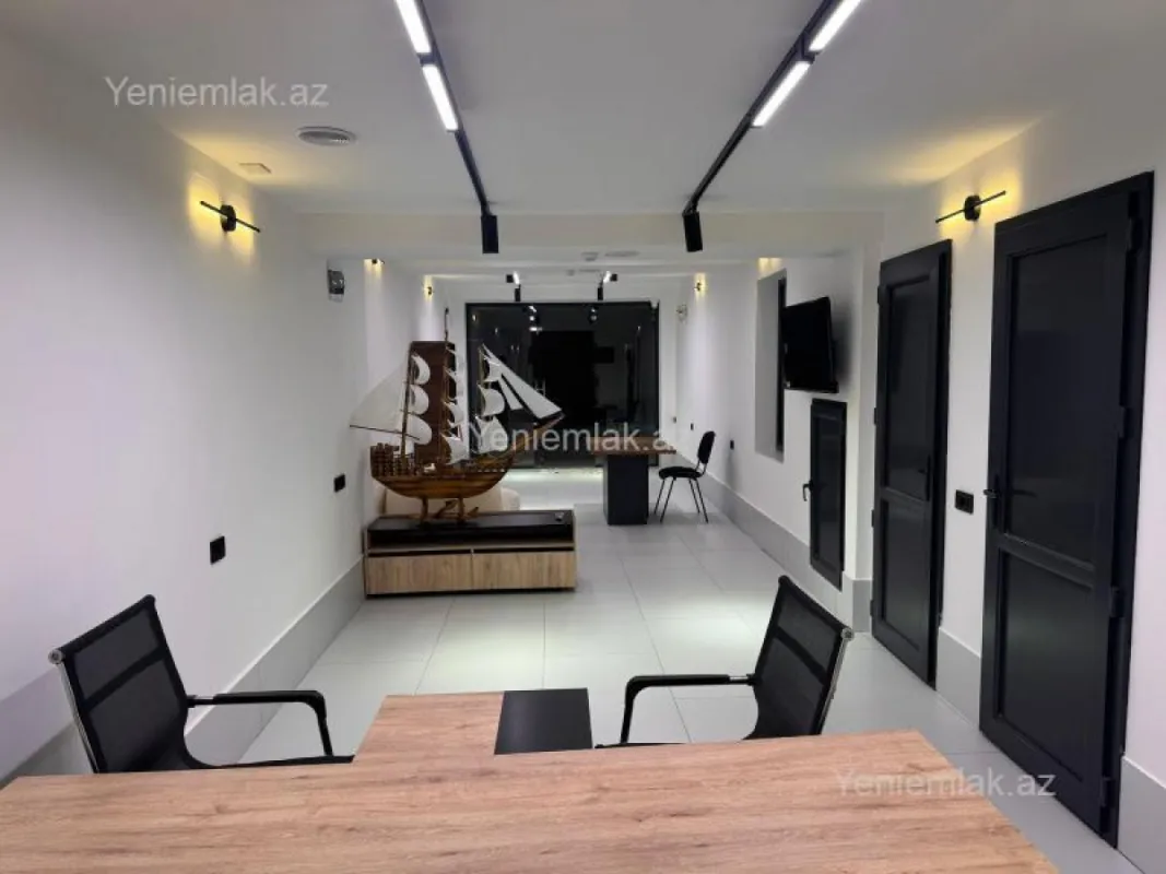 Satılır 1 otaqlı ofis 60 m²