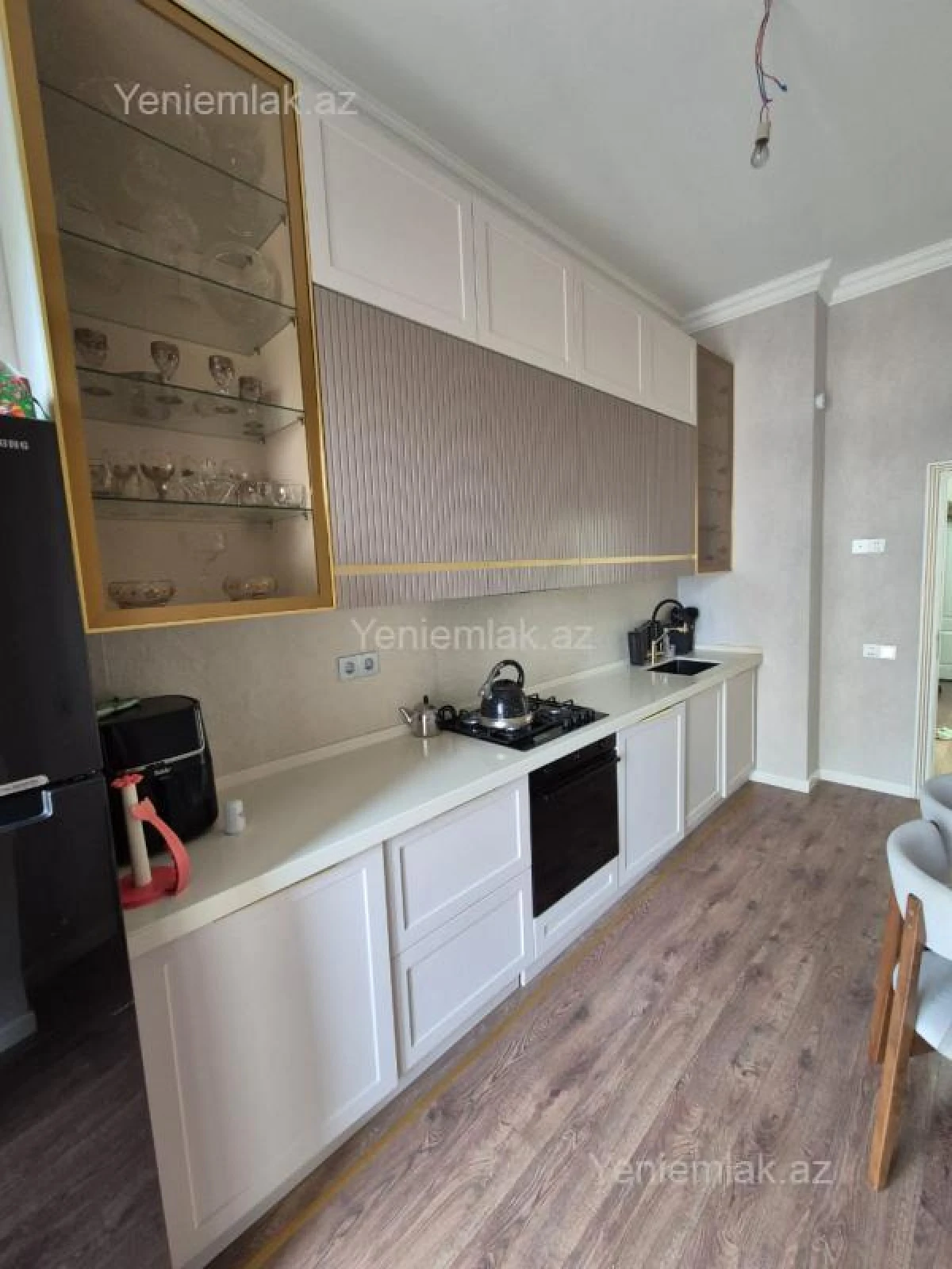 Satılır 3 otaqlı yeni tikili 107 m²
