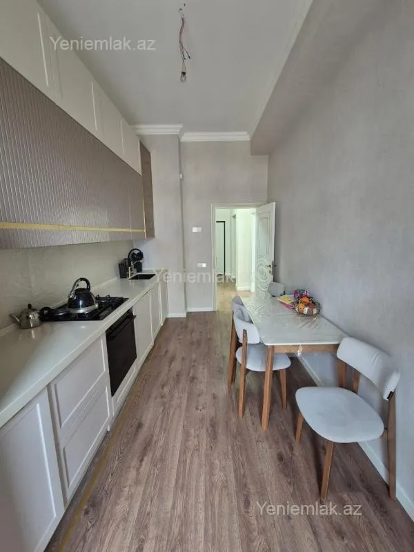 Satılır 3 otaqlı yeni tikili 107 m²