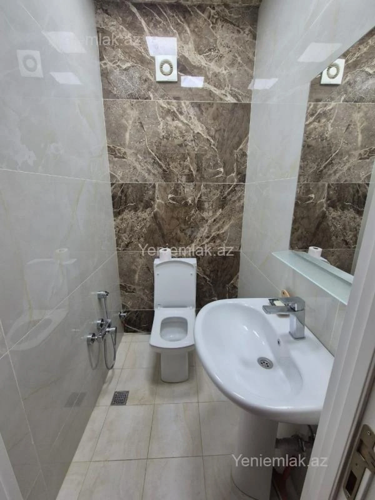 Satılır 3 otaqlı yeni tikili 107 m²