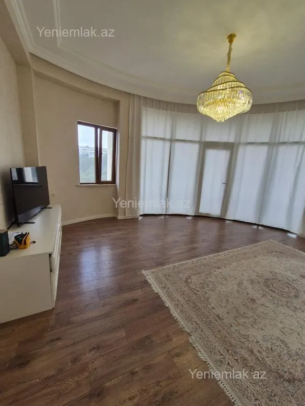 Satılır 3 otaqlı yeni tikili 107 m²