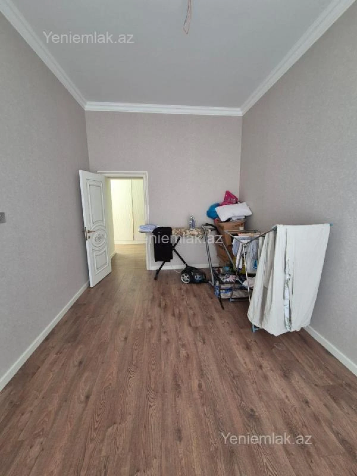 Satılır 3 otaqlı yeni tikili 107 m²
