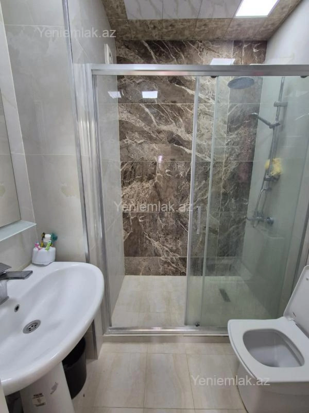 Satılır 3 otaqlı yeni tikili 107 m²