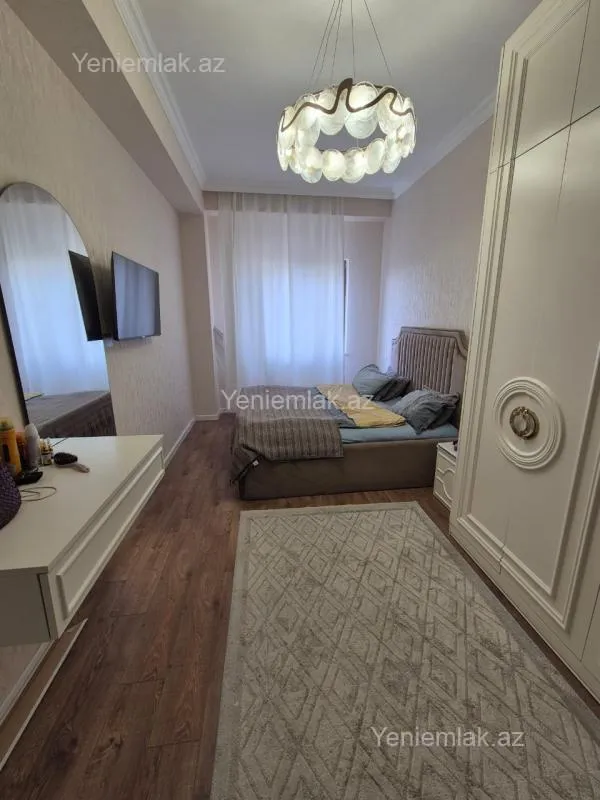 Satılır 3 otaqlı yeni tikili 107 m²