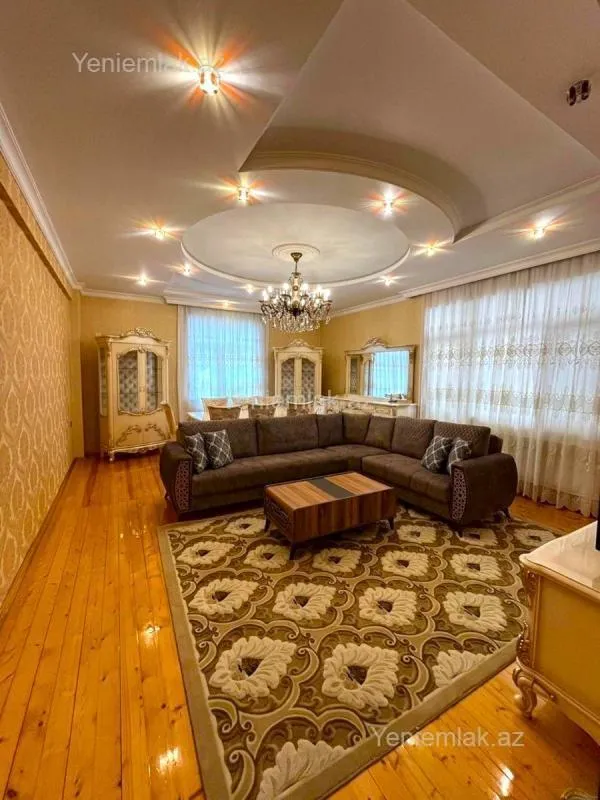 Satılır 3 otaqlı yeni tikili 145 m²