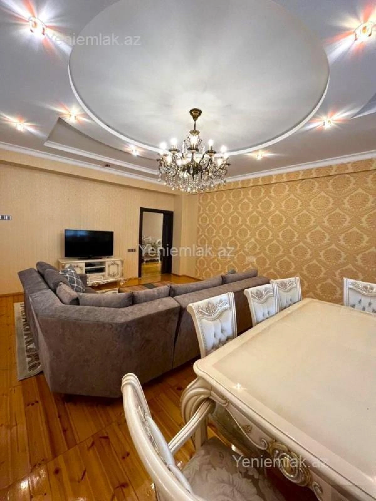 Satılır 3 otaqlı yeni tikili 145 m²