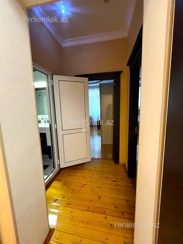 Satılır 3 otaqlı yeni tikili 145 m²