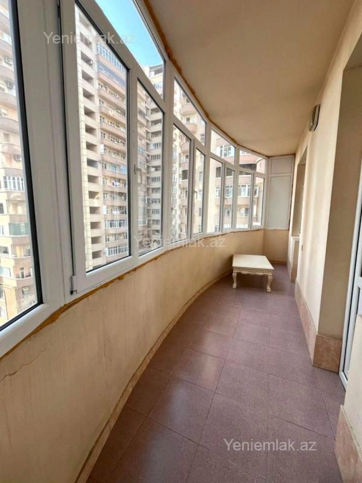 Satılır 3 otaqlı yeni tikili 145 m²
