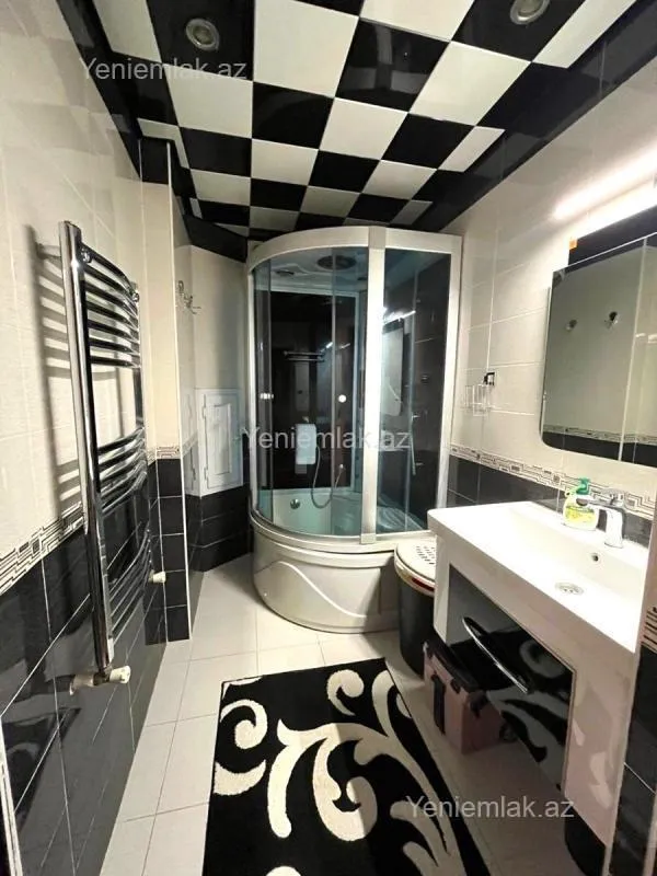 Satılır 3 otaqlı yeni tikili 145 m²