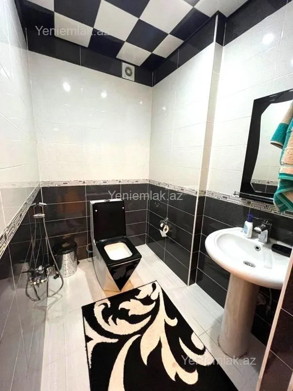 Satılır 3 otaqlı yeni tikili 145 m²