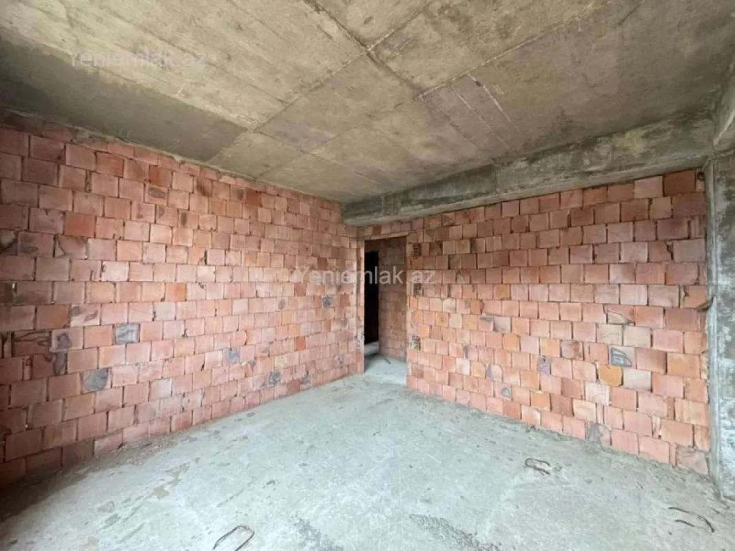 Satılır 3 otaqlı yeni tikili 76.49 m²