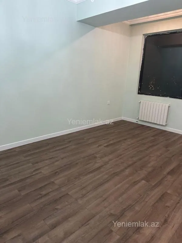 Satılır 3 otaqlı yeni tikili 110 m²