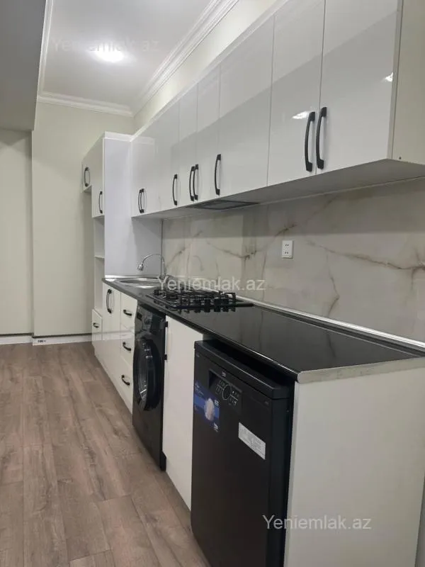 Satılır 3 otaqlı yeni tikili 110 m²