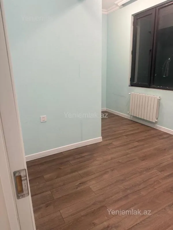 Satılır 3 otaqlı yeni tikili 110 m²