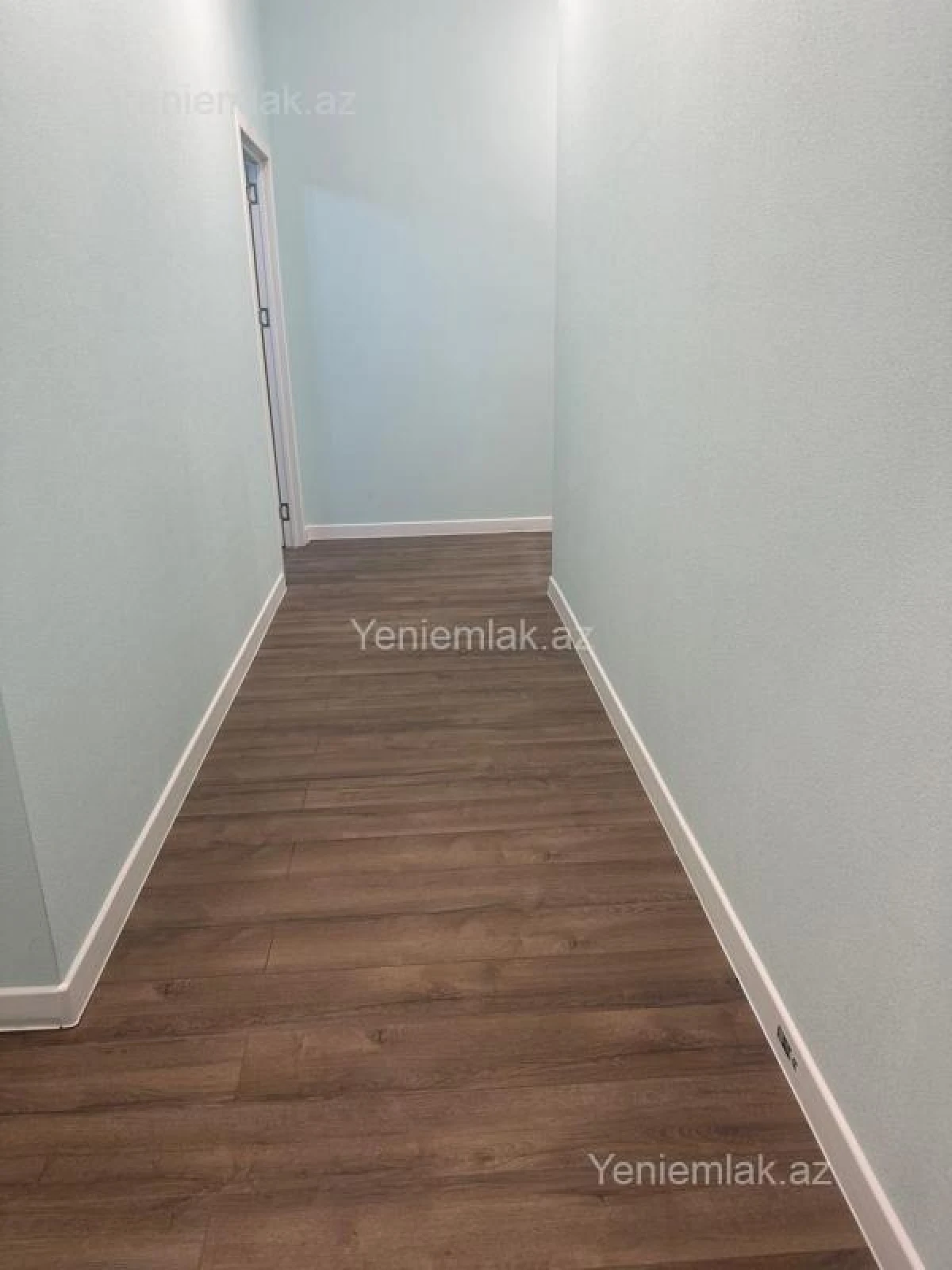 Satılır 3 otaqlı yeni tikili 110 m²