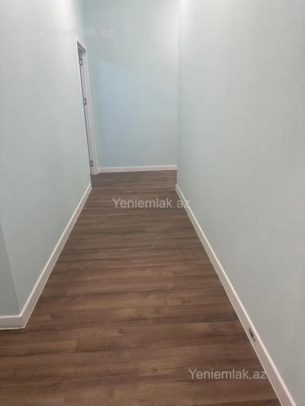 Satılır 3 otaqlı yeni tikili 110 m²