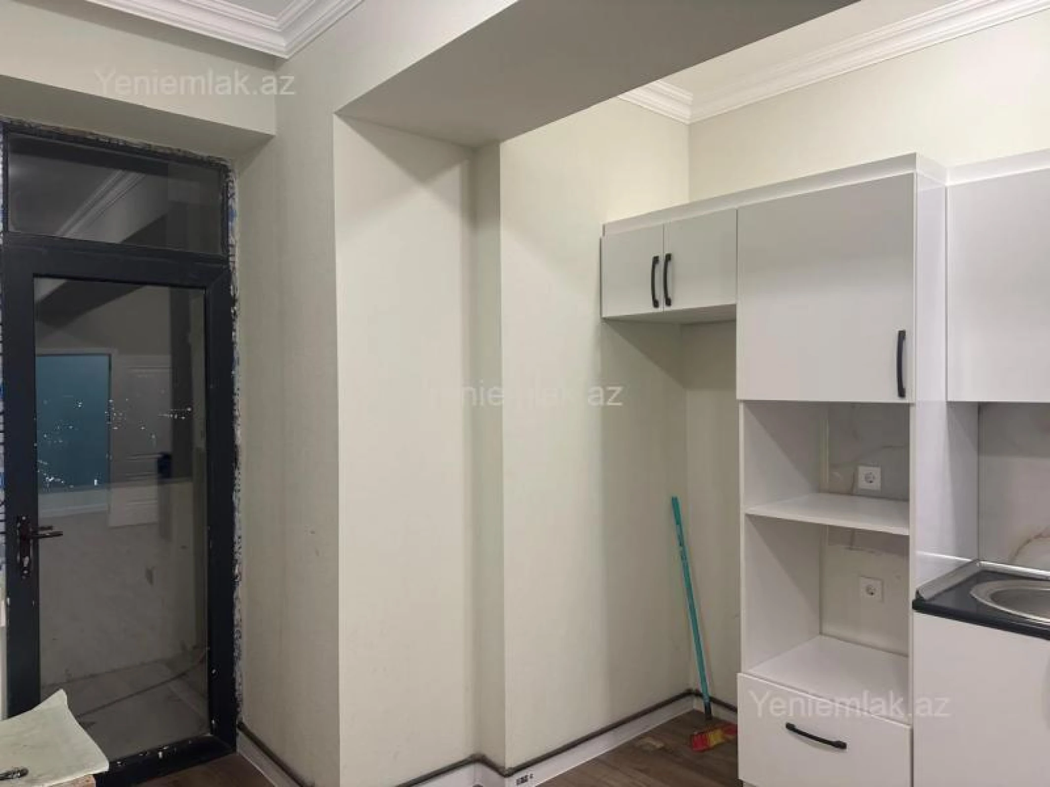 Satılır 3 otaqlı yeni tikili 110 m²