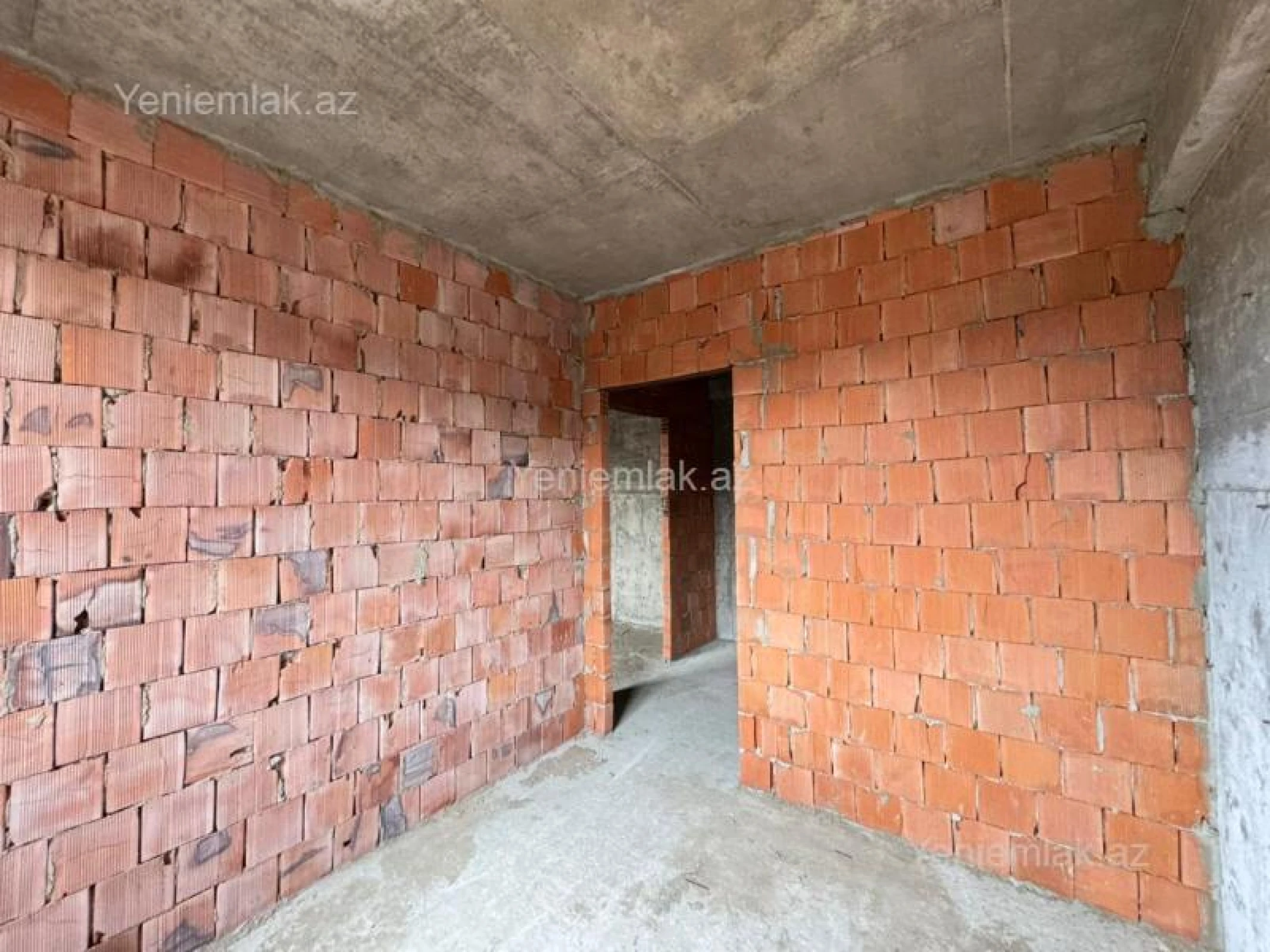 Satılır 2 otaqlı yeni tikili 43 m²