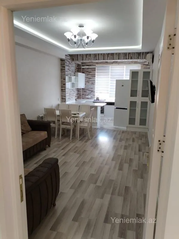 Satılır 15 otaqlı yeni tikili 70 m²