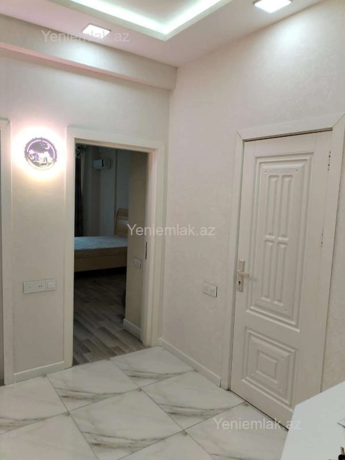 Satılır 15 otaqlı yeni tikili 70 m²