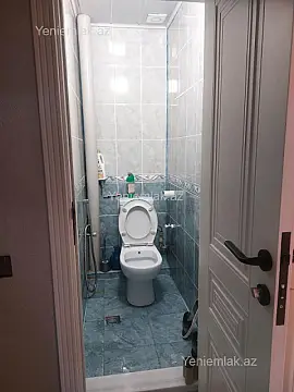 Satılır 2 otaqlı köhnə tikili 58 m²