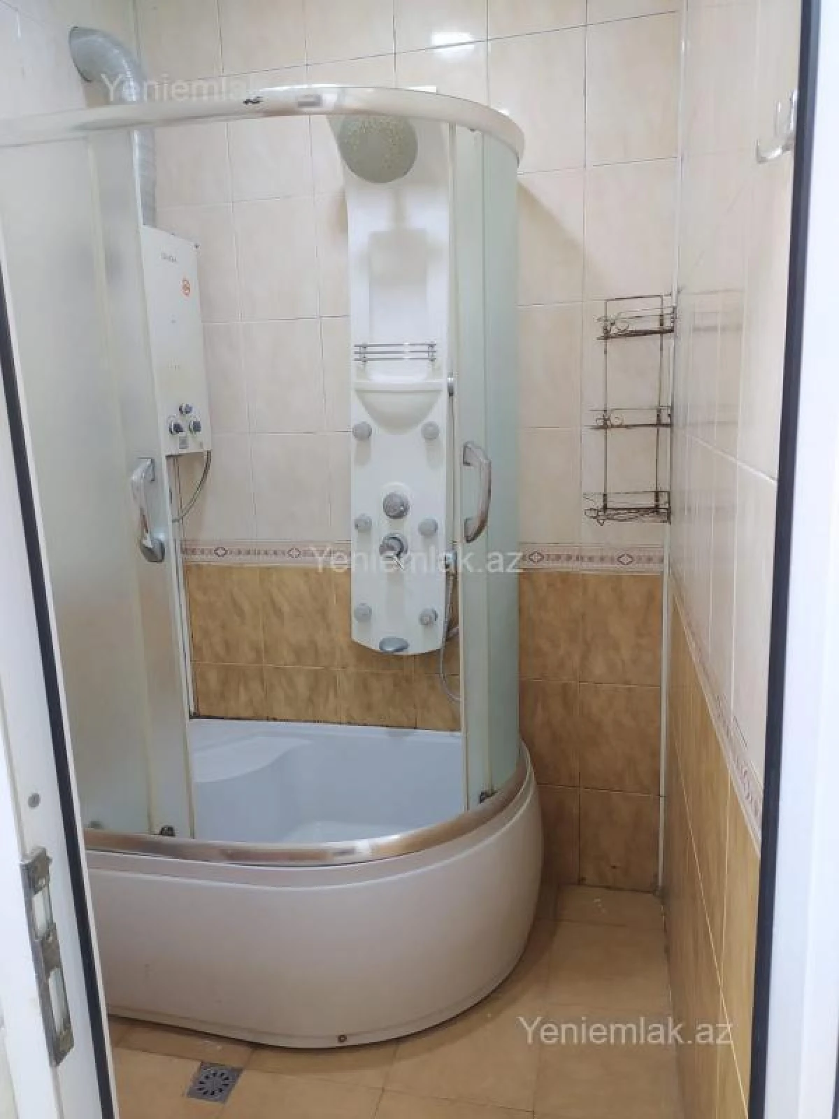 Satılır 2 otaqlı köhnə tikili 45 m²