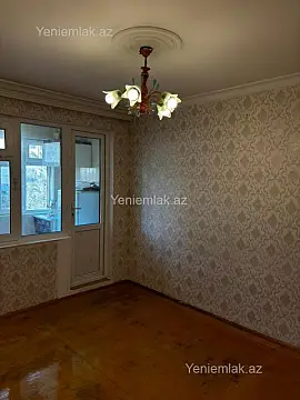 Satılır 2 otaqlı köhnə tikili 45 m²