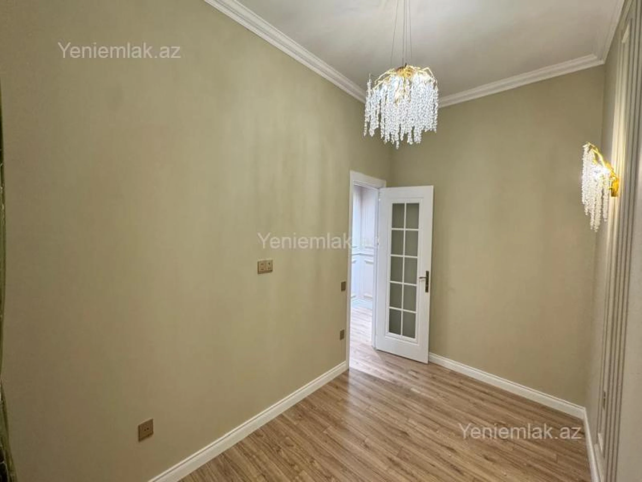 Satılır 2 otaqlı yeni tikili 60 m²
