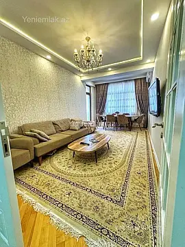 Satılır 3 otaqlı yeni tikili 125 m²