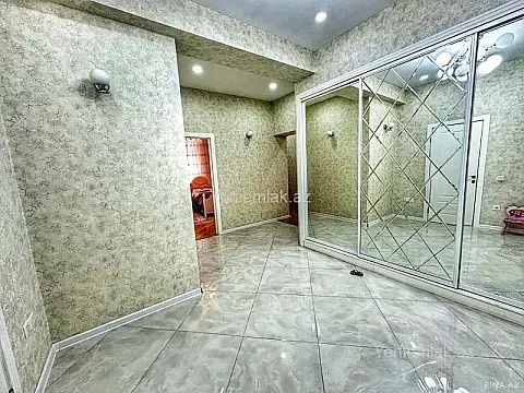 Satılır 3 otaqlı yeni tikili 125 m²